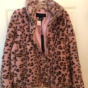 Victoria Secret PINK faux fur jacket!! 🔥🔥